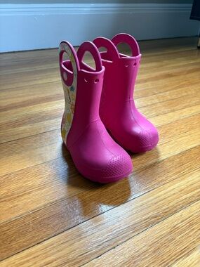 CROCS Girls' Bright Pink Easy Pull-On Rain Boots with Printed Sides